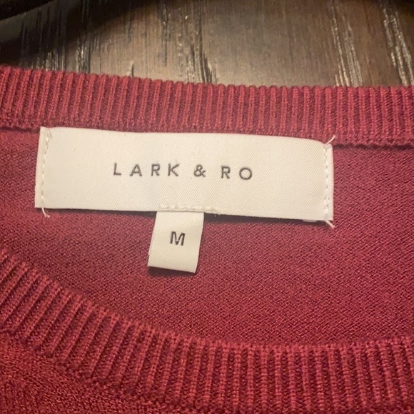 Lark & Ro sweater - Picture 2 of 4